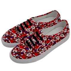 Nicholas Santa Christmas Pattern Men s Classic Low Top Sneakers by Wegoenart