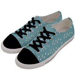 Group Of Birds Flying Graphic Pattern Men s Low Top Canvas Sneakers by dflcprintsclothing