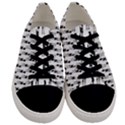 Deerlife Men s Low Top Canvas Sneakers View1