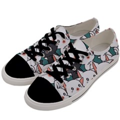 Seamless-cute-cat-pattern-vector Men s Low Top Canvas Sneakers by Sobalvarro