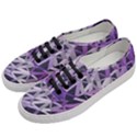 3d Lovely Geo Lines  Iv Women s Classic Low Top Sneakers View2
