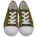 Fishes Admires All Freedom In The World And Feelings Of Security Kids  Low Top Canvas Sneakers View1